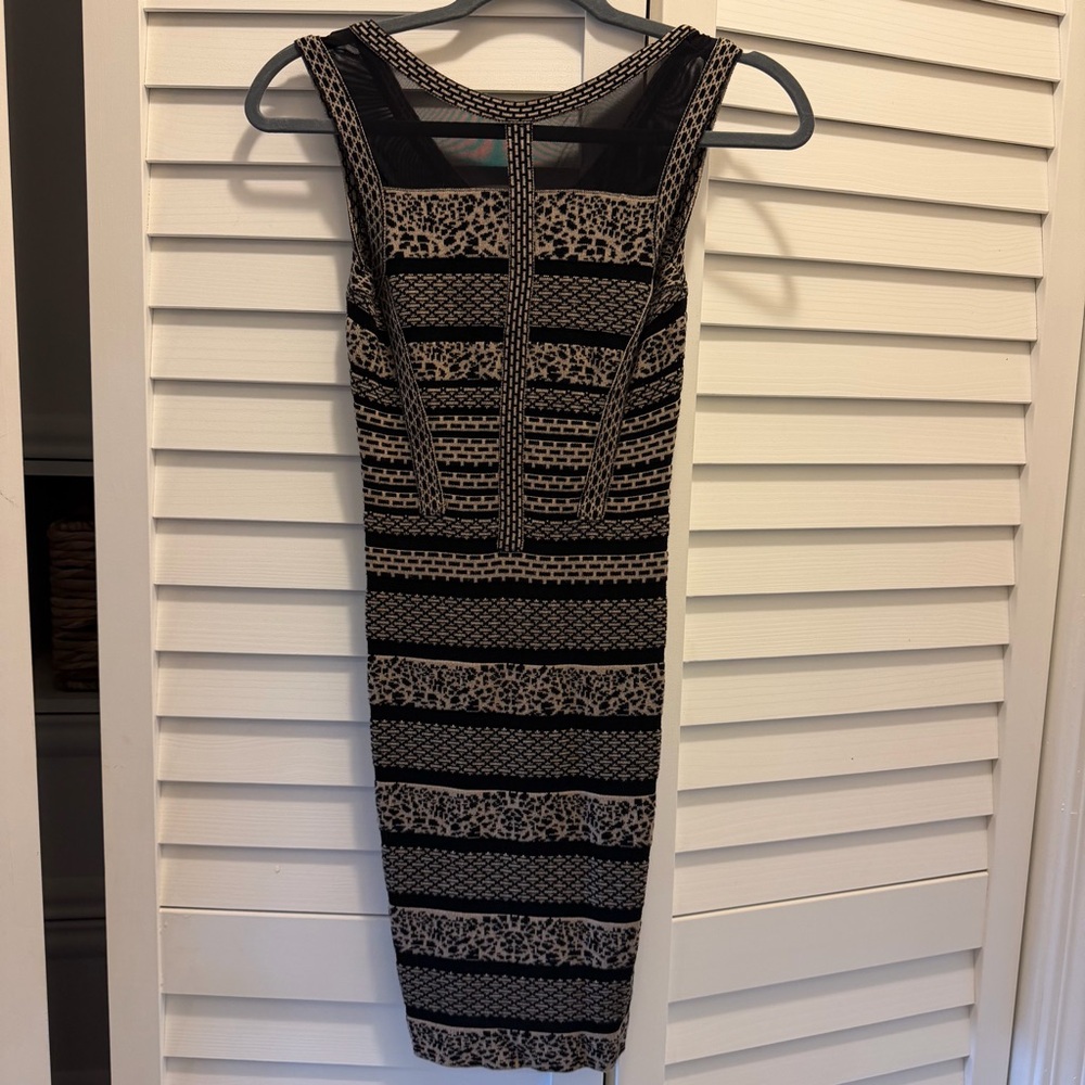 Gianni Bini Black and Beige Striped Midi Dress